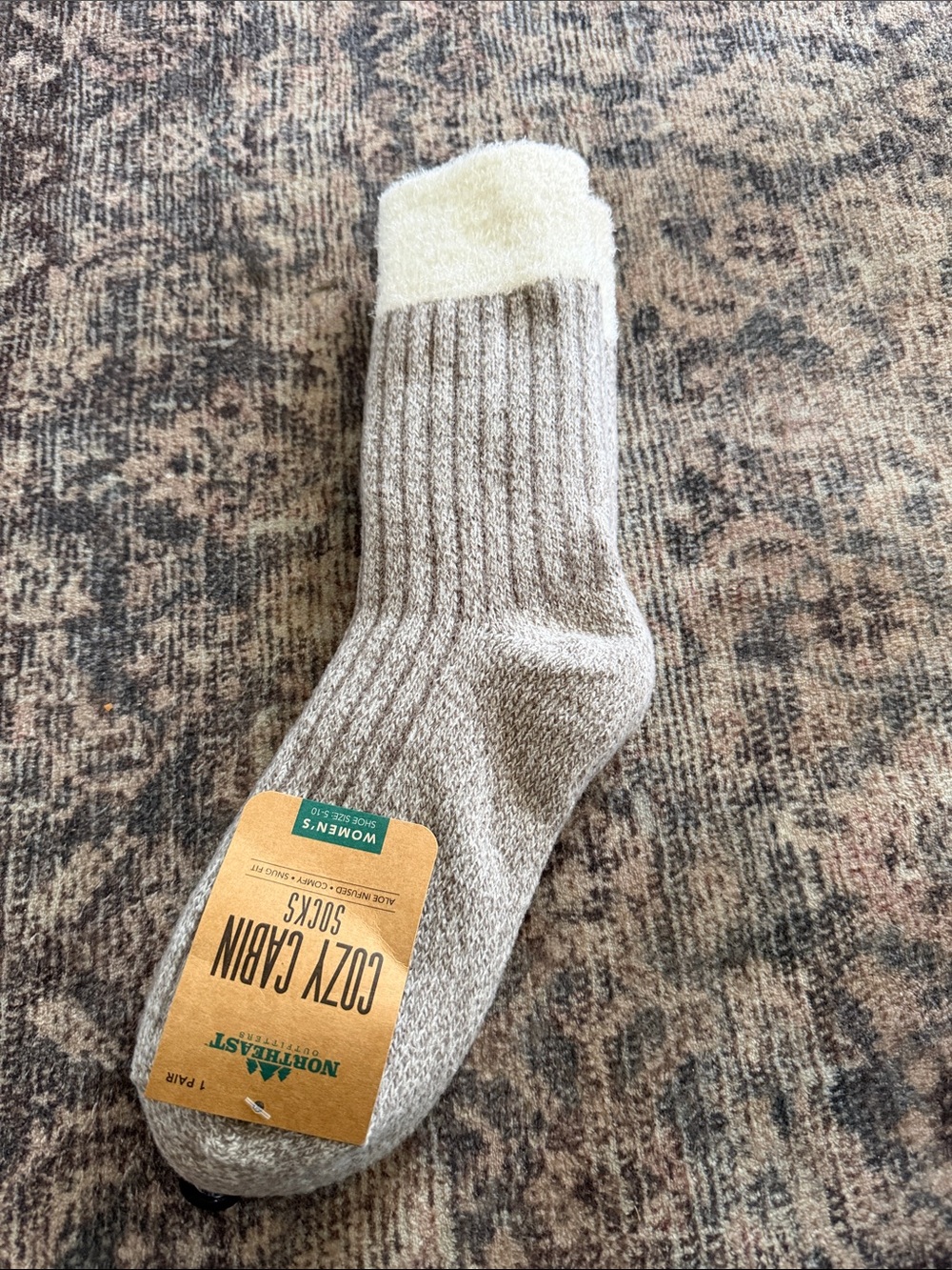 Cozy Cabin Women's Casual Crew Socks - Cream Cuff & Tan Body